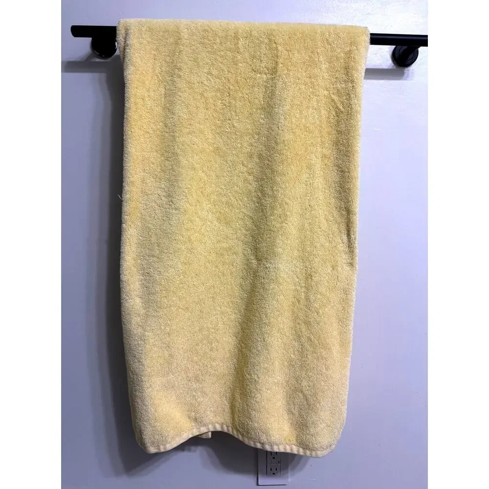 Garnet Hill Bath Towel Oversize Yellow Egyptian Cotton Plush Luxury 66 x 34 Inch
